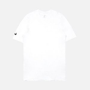 나이키 남성용 CORE SWOOSH 반팔 티셔츠