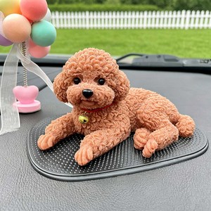 pipimo 귀여운 테디 강아지 차량용 말랑이 촉감놀이 자동차 대시보드 장식인형 차꾸미기 카테리어 인테리어 소품, 1개, 브라운