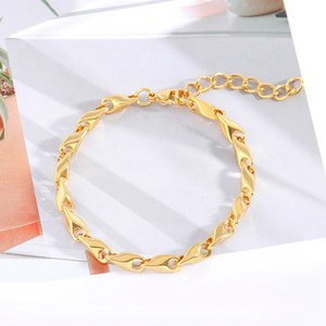 18K 골드 모던 트랜드 마름모 팔찌