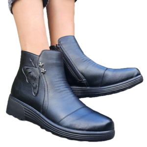 우아슈 기모 방한 부츠 여성 나비장식 겨울 털 방한화 A08