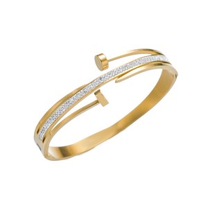 18k 골드 트랜드 다이아몬드 못모양 팔찌