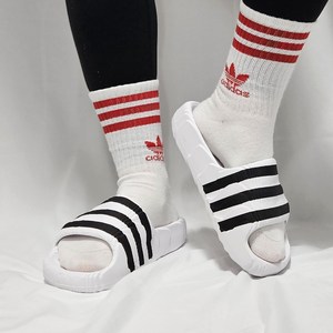 아디다스 남성용 아딜렛 22 슬리퍼 IF3668