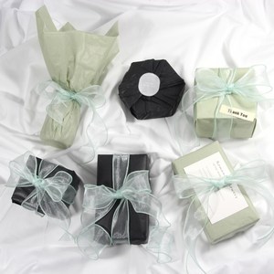 리노아 선물 포장지 20장 리본 포함 세트 50*70cm 생일 기념일 선물 포장, 1세트, 블랙+그린