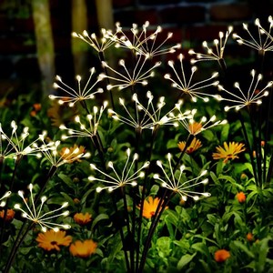 KELAKE 태양광 불꽃등 60LED+60LED 태양열 정원등 불꽃 장식등 야외 방수 잔디등 태양열 야외등 조명 화단 꾸미기, 따뜻한 노란빛