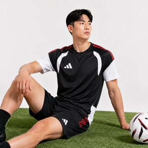 아디다스 남성 티셔츠 블랙 기능성 반팔티 라운드넥 반소매티 스포츠 상의 헬스 러닝 쿨감 트레닝복