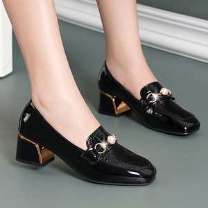 발 편한 여성 로퍼 5cm 여성 구두