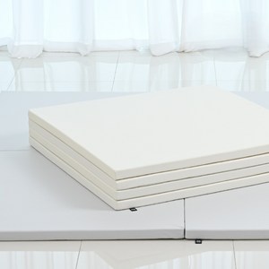 논슬립 유아매트 아기 놀이방 거실 복도 층간소음매트 폴더매트 비피프렌즈, 2단 화이트 1000x2000mm, 화이트