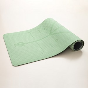 Hommy Nest TPE 요가매트 필라테스매트 와이드 홈트용 안밀리는 방음 충격방지 친환경 냄새없는 6MM HN-YGMTPE11A, 1개, 말차 그린 센터라인