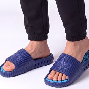 아디다스 오리지널스 슬리퍼 로얄블루 발편한 사무실화 남성 여성 아쿠아슬리퍼 슬라이드