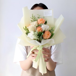 MORIANN 人造花 第凡內早餐 玫瑰香皂花束 小, 黃色