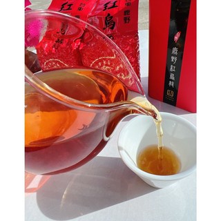 阿山哥無小棧 果香紅烏龍，台東鹿野特產，琥珀色茶湯，天然熟果蜜香，送禮自用皆宜, 150g, 1盒, 1個裝