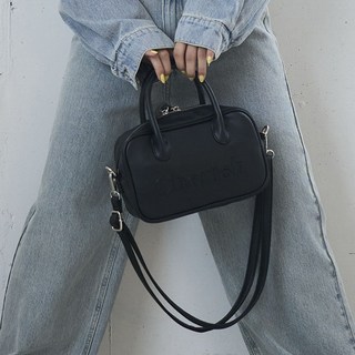 LOVETOXIC 女款壓紋迷你波士頓包, 黑色