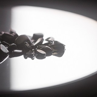 天然消磁黑曜石碎石100g，水晶淨化碎石，能量石, 100g