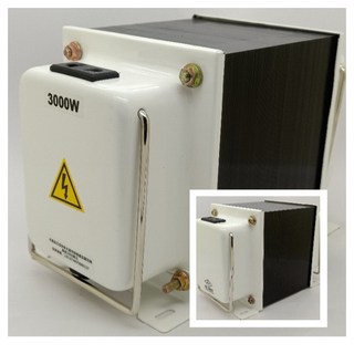 JOSHIN專利變壓器110V轉220V雙向升降壓3000W台灣製附發票過載保護, 白色