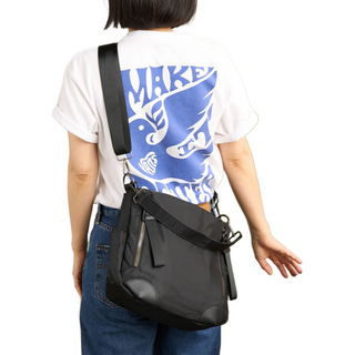 RaraPiel 女用尼龍輕量拉鍊肩背斜背包 附兩款背帶, 黑色