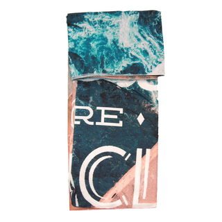 小銅板 掛布, 奇蹟懸崖