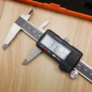 不銹鋼電子游標卡尺, 測量範圍 0-150mm/0-6 英寸, LCD顯示, 精度 0.01mm, 1個