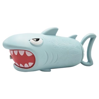 PUKU 藍色企鵝 樂活造型戲水槍 鯊魚, 圓潤光滑安全材質, 1個