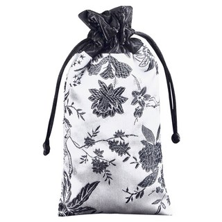 財神小舖 十二生肖開運祈福福袋 含順治/雍正/嘉慶/康熙/乾隆 帝錢、水晶包、金元寶、海鹽、龍銀、生肖避邪靈符, 白色, 1個