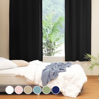 The Zari 素色遮光窗簾(附窗簾鉤10個), 黑色的