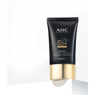 AHC Masters水潤豐盈防曬霜 SPF50+ PA++++, 30ml, 2條