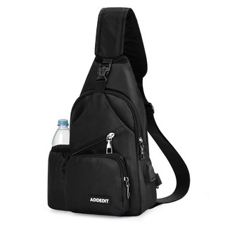 ADDEDIT 素色斜背包, 黑色的