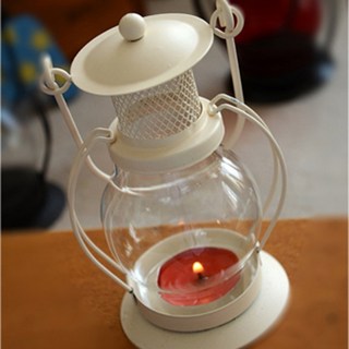 THE ZAKKA 簡約油燈造型燭台, 白色