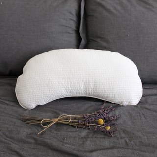 뽐에떼 잔줄 누비 반달 메밀 경추베개, 화이트, 1개