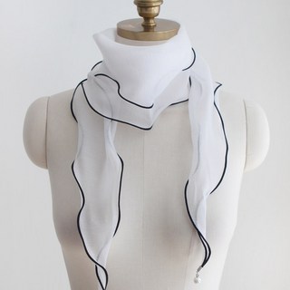 Vavisoo Sharune 高級珍珠天絲絲巾