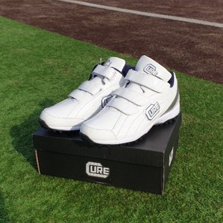 人造草皮用棒球鞋