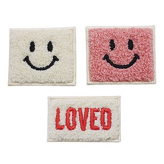 Fashion Point 風格刺繡魔鬼氈毛面貼片組, 方形微笑白色 + 粉紅色 + LOVED紅色, 1套