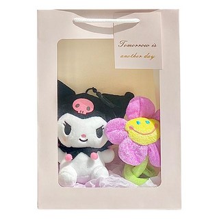 迷你三麗鷗公仔 + 微笑花 + 提袋花束禮物套組, 酷洛米 + 隨機出貨