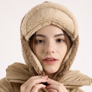 Oplein 雙面戴羊羔毛護耳扣環飛行帽 毛帽 O34I011