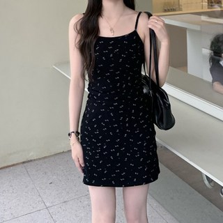 ViVEMO Tish 碎花細肩帶迷你短版連身裙 06990, 黑色