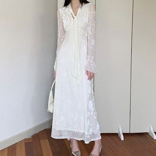 ViVEMO 女款花朵緹花自助婚紗清純白色洋裝 10060