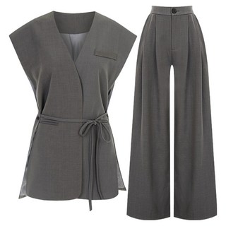 側邊鈕扣帶背心 + 西裝褲套裝 V5A-CSE013