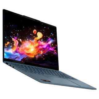 [레노버 요가 슬림 7 2025 모델의 Tidal Teal 색상 상세 사진]