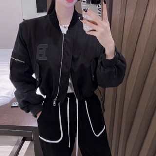 Chichills 女款運動風棒球服風格長袖短版夾克 00249