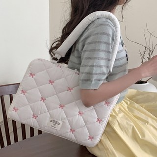 MEICHEL 布面菱格絎縫可愛蝴蝶結筆電包 10552