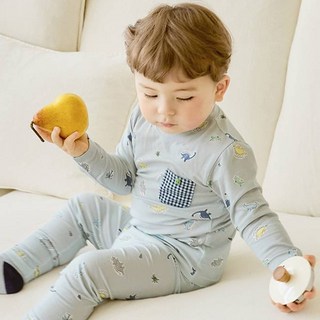 unifriend 兒童款萊姆恐龍60支棉彈性9分內衣上下套裝