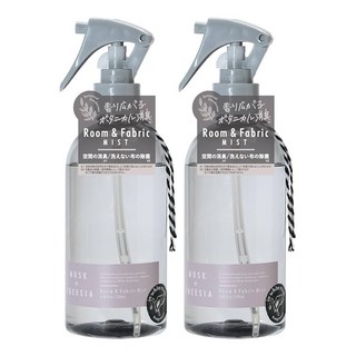 more room 衣物空間香氛噴霧 空間消臭 250ml 泰國製造, 2瓶, 白麝香 + 小蒼蘭