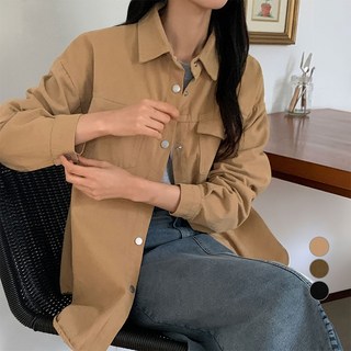 afinar 女款寬鬆版型蜜桃絨雙口袋襯衫式外套