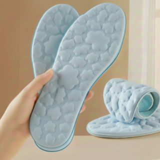 Gold Pang 雲朵壓紋柔軟吸汗鞋墊4入