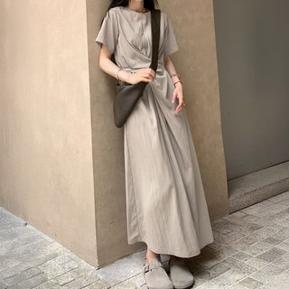 ViVEMO Cross Rayvin 短袖長版洋裝 10497 含大尺碼, 象牙白