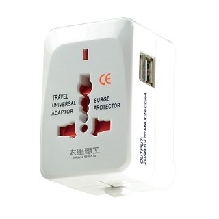 MAX STAR 太星電工 多國轉換旅行用插座 2.4A快速充電雙USB設計 插頭可收納 輕巧不佔空間, 1個, 白色, 8.1cm