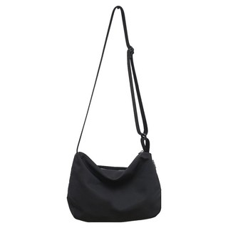 E.City 個性風證件單肩斜挎包餃子包 尼龍防潑水, 38 x 25 x 8cm, 黑色