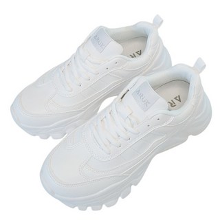 ARUK 經典舒適運動鞋