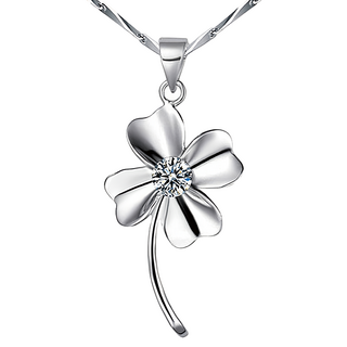 Sayaka 紗彌佳 花開之時日系典雅山茶花造型鑲鑽項鍊