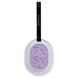 香薰石膏蠟片，寬7公分/高9公分，香味包括橙子花/藍風鈴/白茶蘭花/薰衣草/小蒼蘭，適用於車內/衣櫃/鞋櫃/抽屜/擺飾/家裡的每個角落