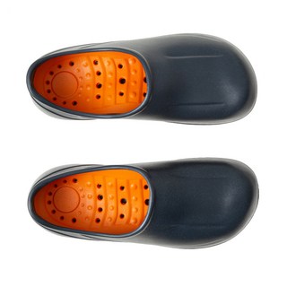 BASE ALPHA ESSENTIALS 多用途防水廚房廚師鞋